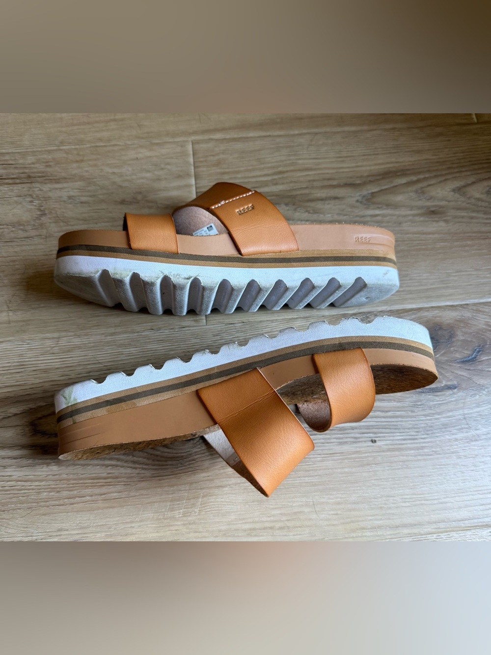 Reef Vista Hi Sandals in Tan - Picture 5 of 7